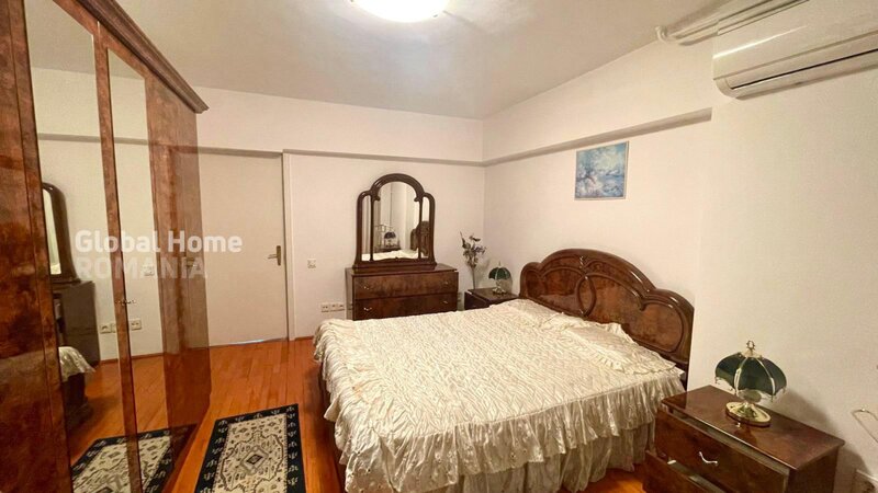 Unirii, vintage duplex – 3 rooms 123 mp - 2 bathrooms, private heating system